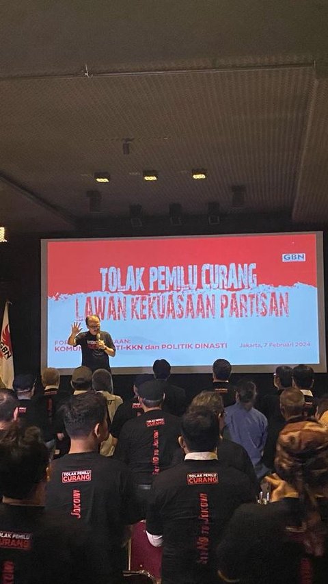 Eros Djarot Kritisi Sikap Jokowi Terkait Pencalonan Gibran di Pemilu 2024