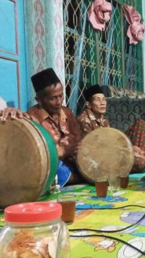 Melantunkan Salawat Nabi lewat Tradisi Jamjaneng