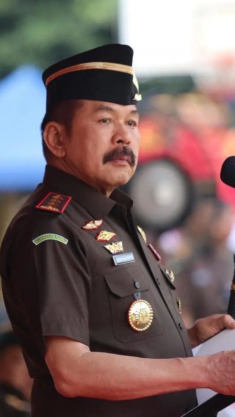 Jaksa Agung Serahkan Penghargaan R. Soeprapto Award 2024 di Penutupan Rakernas Kejaksaan RI