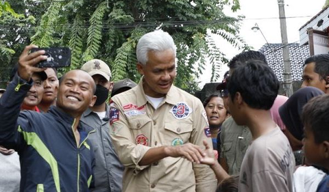 Ganjar tetap menghormati hasil survei lembaga tersebut.