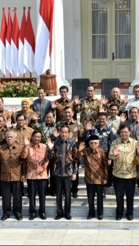 Menyorot Kabinet Jokowi di Balik Isu Ramai-Ramai Menteri Mundur