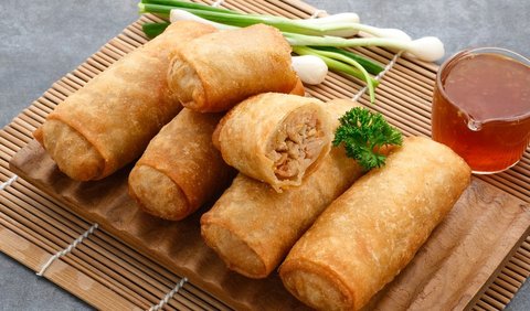 4. Lumpia Goreng