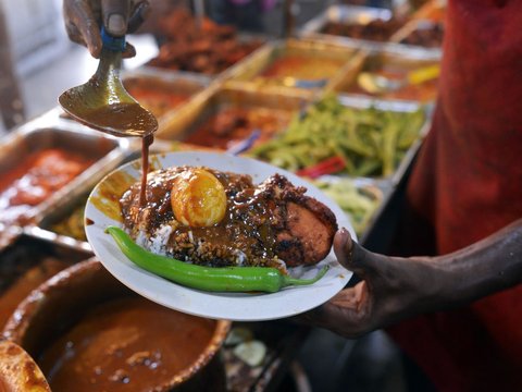 Malaysia's Special Nasi Kandar Recipe, Tempting Curry Sauce that Whets the Appetite