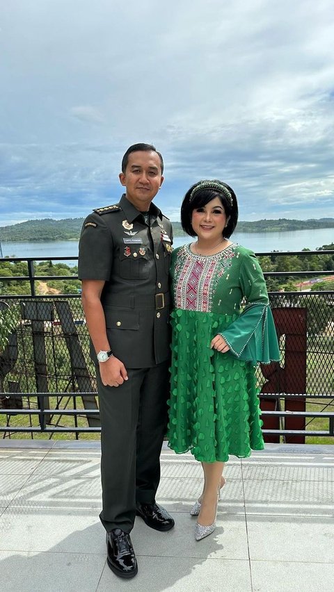 Joy Tobing menikah dengan Kolonel Cahyo Permono pada 25 September 2021.
