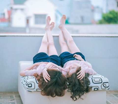 75 Wise Words about Sibling Relationships, Complementing and Strengthening Each Other