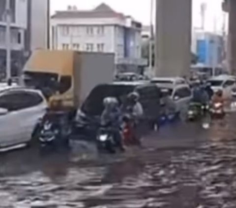 Ini Lokasi di Jakarta yang Masih Terendam Banjir