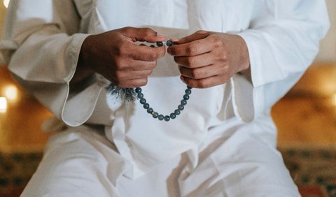 Benefits of Dhikr for Muslims