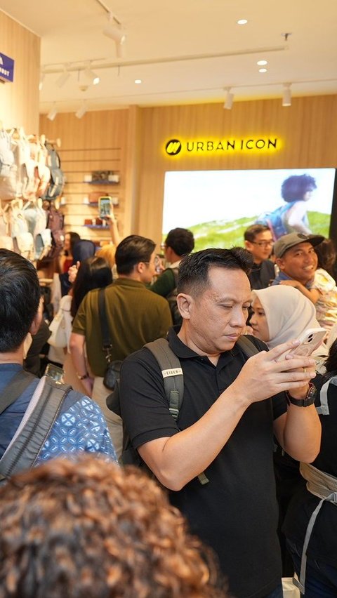 Manjakan Pelanggan Setia, Urban Icon Hadirkan Tas Merek Doughnut di Grand Indonesia