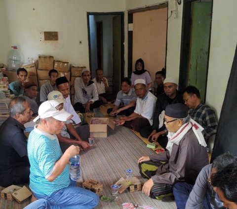 Sempat Tutup Akses Jalan karena Kecewa Hasil Pemilu, Caleg Gerindra Minta Maaf & Bongkar Tembok