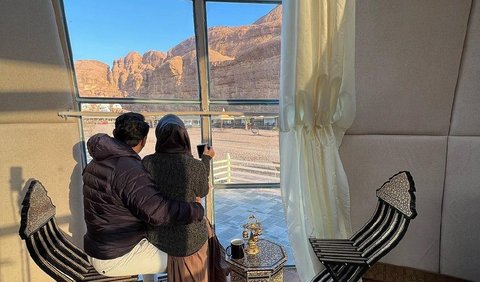 Group Honeymoon in Jordan