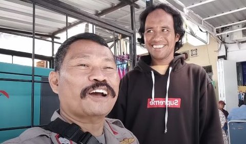 Salah satu video yang pernah diunggahnya, adalah ketika Panglima Biring bertemu dengan seorang preman kelas Kakap Makassar.