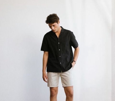 Recommendations for Outfits that Suit Black Shirts for Men, Automatically Handsome and Cool!