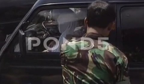 Dalam postingan tersebut, dikatakan jika video itu diambil pada tanggl 17 Agustus 1998, yakni sekitar 26 tahun lalu.