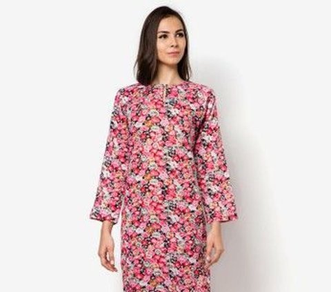 17 Rekomendasi Baju Kurung Modern yang Memukau untuk Acara Pesta