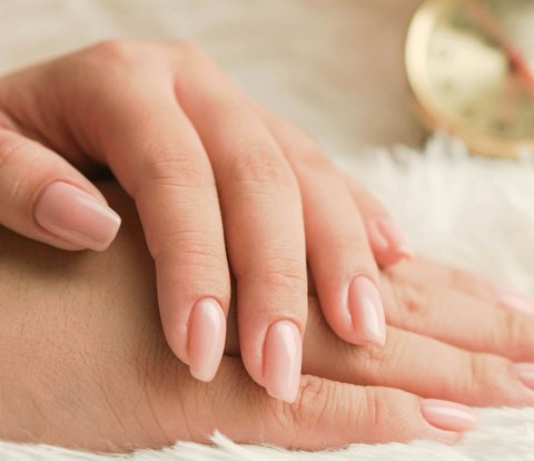 Overcome Brittle Nails with 4 Ways, So Your Fingers Always Look Beautiful