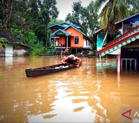 4 Kecamatan di Melawi Kalbar Direndam Banjir Selama Sepekan, Intensitas Hujan Masih Tinggi