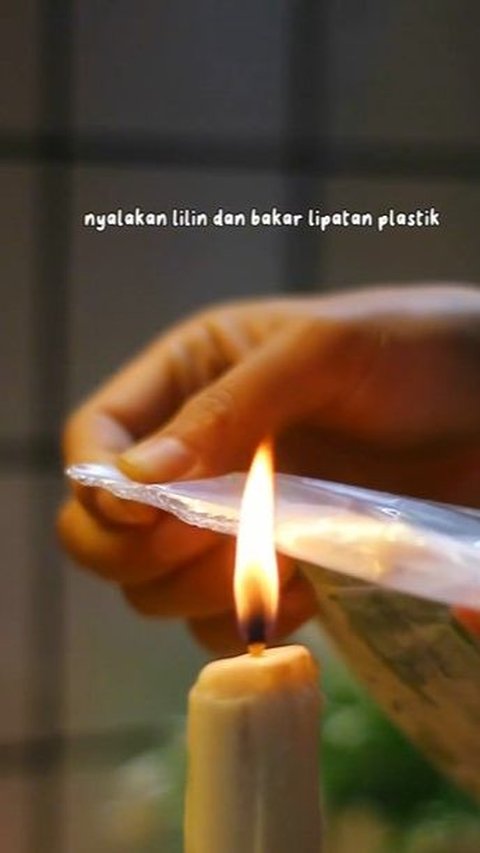 Rekatkan Plastik dengan Lilin