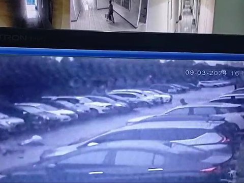 FOTO: Rekaman CCTV saat Sekeluarga Bunuh Diri dari Lantai 22 Apartemen Penjaringan