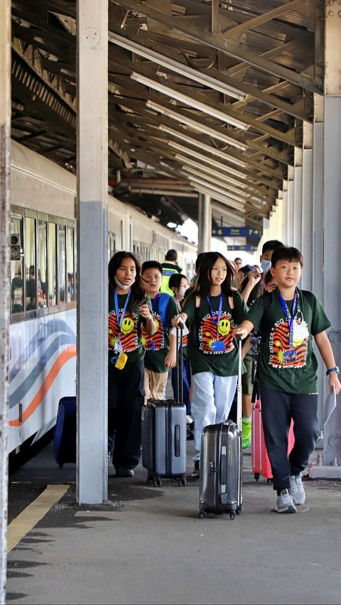 Berikut nomor kursi single seat untuk kereta api eksekutif Argo Lawu, Argo Dwipangga, Taksaka, Manahan: