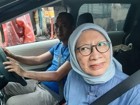 Viral Ratna Sarumpaet Gets Reprimanded by Pecalang, Exits in a Car during Nyepi in Bali