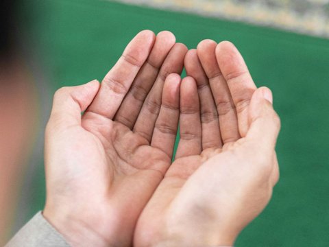 Niat Salat Tarawih Sendiri