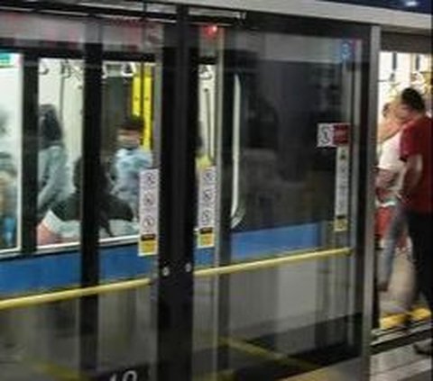 Catat, Ini Aturan Buka Puasa di MRT dan Transjakarta Selama Ramadan 2024