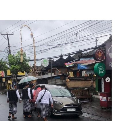 Ratna Sarumpaet Tertangkap Berkeliaran Naik Mobil saat Nyepi di Bali