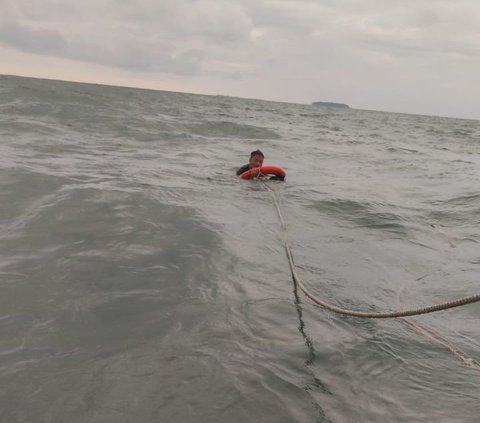 Penyebab Kapal Speedboat Terbalik di Kepulauan Seribu