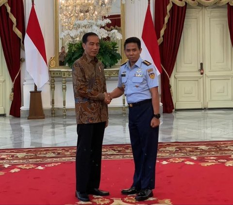 Lahir dari Keluarga Miskin, Ayahnya Pangkat Lettu, Sudah Besar Jadi Jenderal Penting Jaga Kesehatan Jokowi