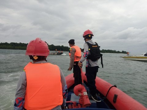 Basarnas Sebut Seorang WNA Taiwan Hilang Saat Kapal Speadboat Terbalik di Kepulauan Seribu