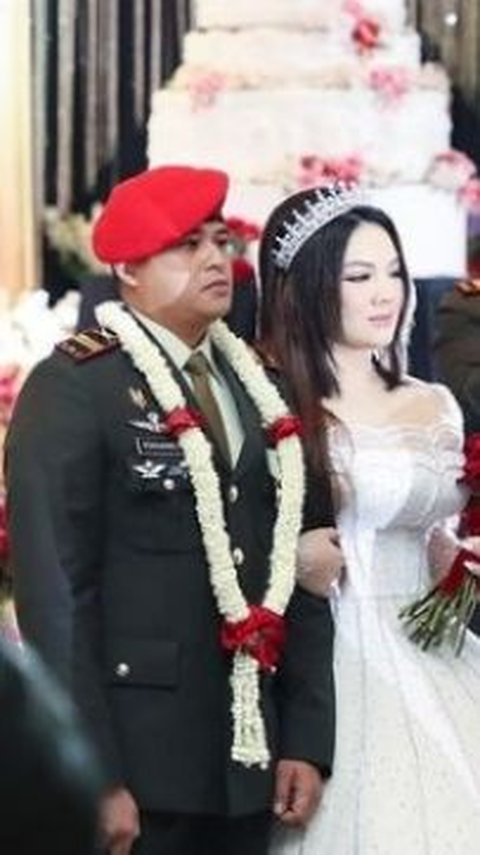 Bukan Mayor TNI Teddy, Anggota DPR Wanita Ini Tergila-gila sama Kapten Berdarah Kopassus