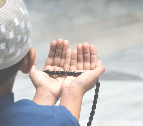 Complete Tarawih Prayer Prayer Reading, Perfecting Worship in the Month of Ramadan