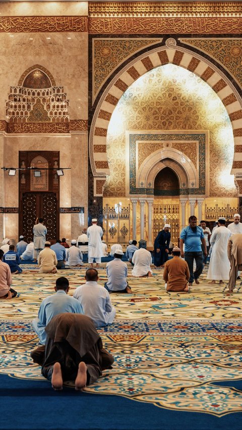 Bacaan Doa Tarawih, Lengkap Beserta Artinya