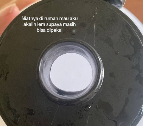 Ibu Guru SD Ini Botol Minumnya Rusak Usai Tak Sengaja Tersenggol Muridnya, Endingnya Malah Bangga