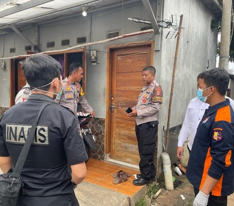 Diduga Sakit, Seorang Pria Ditemukan Tewas Membusuk di Kamar Mandi Kontrakan Depok