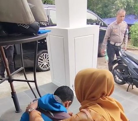 Motor Ojol Dicuri saat Ambil Pesanan, Tak Disangka Ada Sosok 'Ibu Peri' yang Bikin Tangis Sopir Pecah