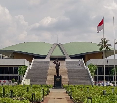 Sebanyak 17 calon legislatif terpilih untuk DPR RI asal daerah pemilihan Sumatera Selatan, sudah diketahui. Mayoritas dari mereka adalah petahana.