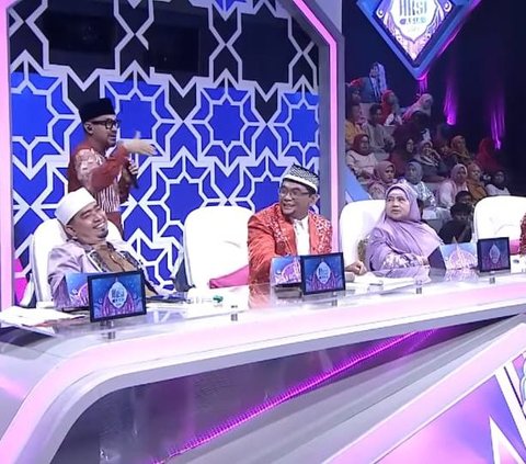 Satu Studio Bau Balsem Ustaz Solmed, Ramzi Sebut Mama Dedeh Paling Sepuh Enak Wangi