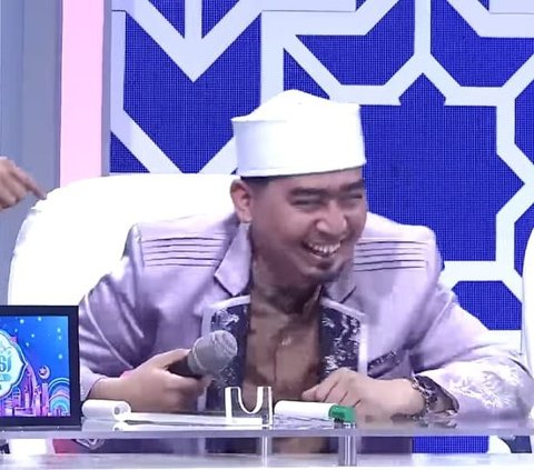 Satu Studio Bau Balsem Ustaz Solmed, Ramzi Sebut Mama Dedeh Paling Sepuh Enak Wangi