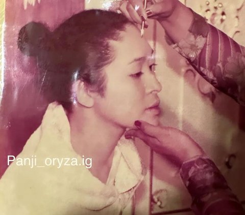 Foto Lawas Titiek Soeharto Sebelum Akad Nikah, Cantik Banget Lagi Dirias Paes