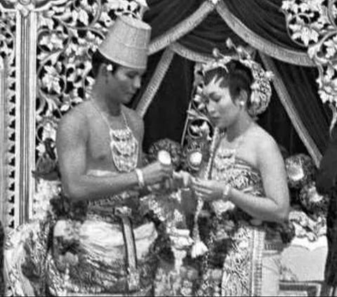 Foto Lawas Titiek Soeharto Sebelum Akad Nikah, Cantik Banget Lagi Dirias Paes