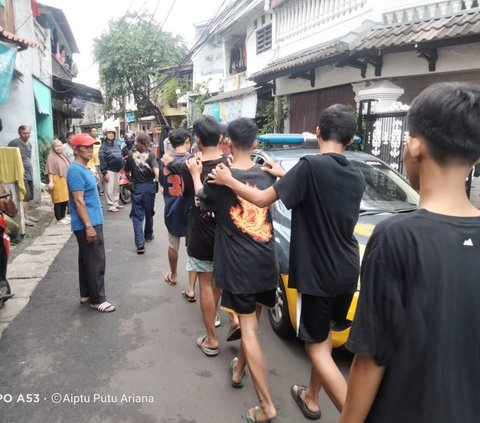 13 Remaja Tawuran di Tebet Diciduk Polisi, 1 Positif Ganja