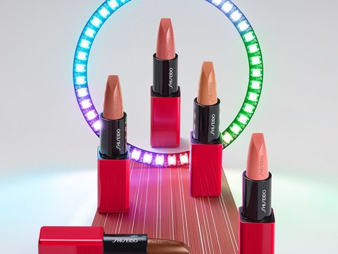 Cara Memilih Lipstik yang Cocok untuk Bibir Hitam Edisi Terbaru 2024