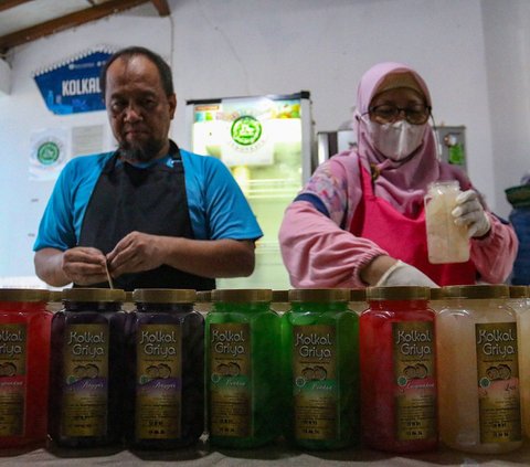 FOTO: Ramadan Membawa Berkah Bagi UMKM Kuliner Kolang-kaling, Produksi Naik Dua Kali Lipat