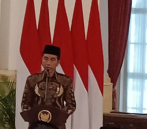 Jokowi, Wapres hingga Menteri Bayar Zakat Lewat Baznas di Istana Negara