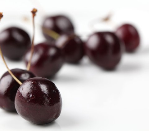 Exploring the Abundance of Benefits of Black Cherries that are Good for the Body