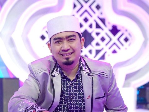 Ramzi Compares the Aroma of Mamah Dedeh and Ustaz Solmed in Ramadan Event