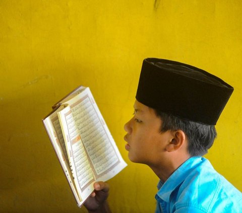 FOTO: Meningkatkan Keimanan Santri di Bulan Ramadan, Ponpes Modern Daarut Tarqiyah Primago Gelar Tadarus Alquran Massal