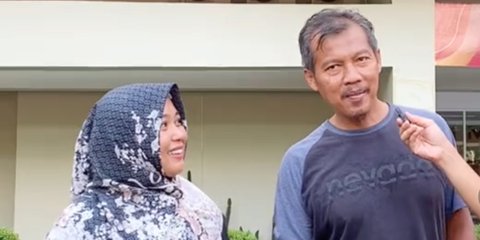 Guruku Jodohku, Kisah Asmara Pasutri Ini Bak Jalan Cerita Sinetron