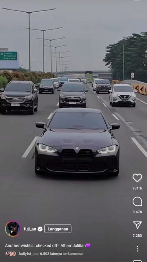 Quoted from the BMW website, this car is sold for Rp2.6 billion.